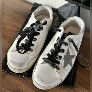 Golden Goose Sneakers
